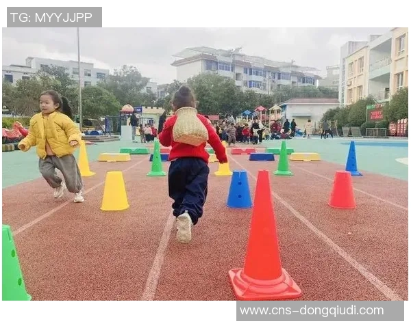 足球能力值解析：如何评估球员实力与潜力的全面指南